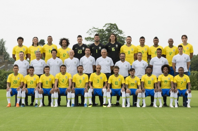 Brasileiros pelo Mundo - Outubro / 2021
